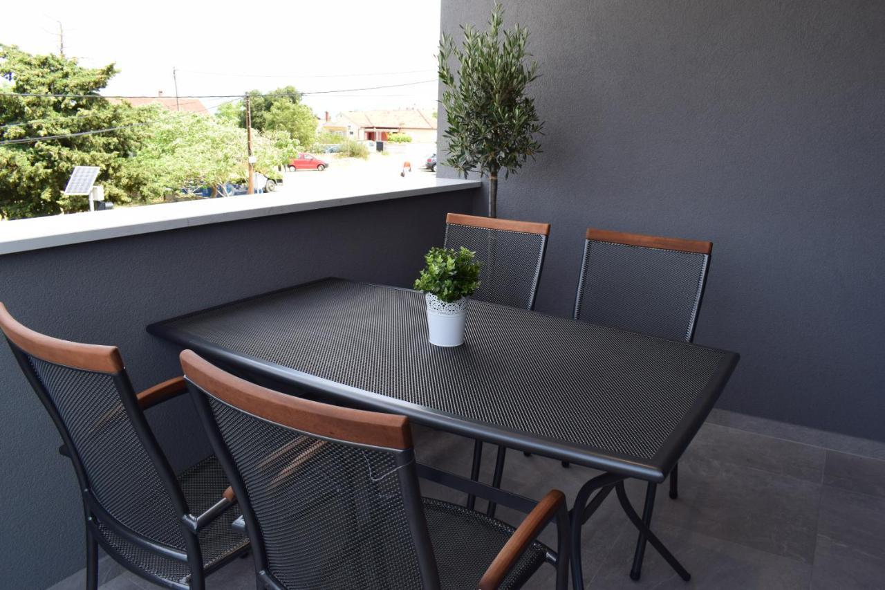 Vila Maslina - Apartman 3 Задар Екстериор снимка